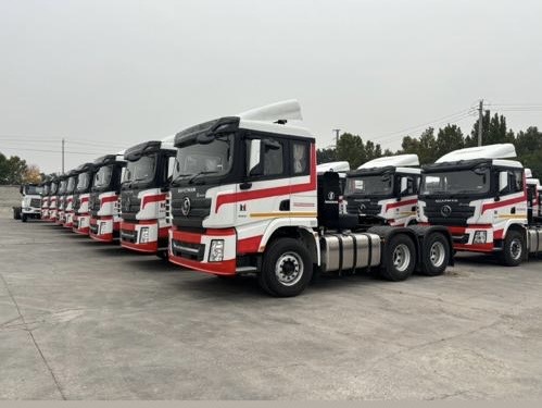 أسطول شاحنات شاكمان